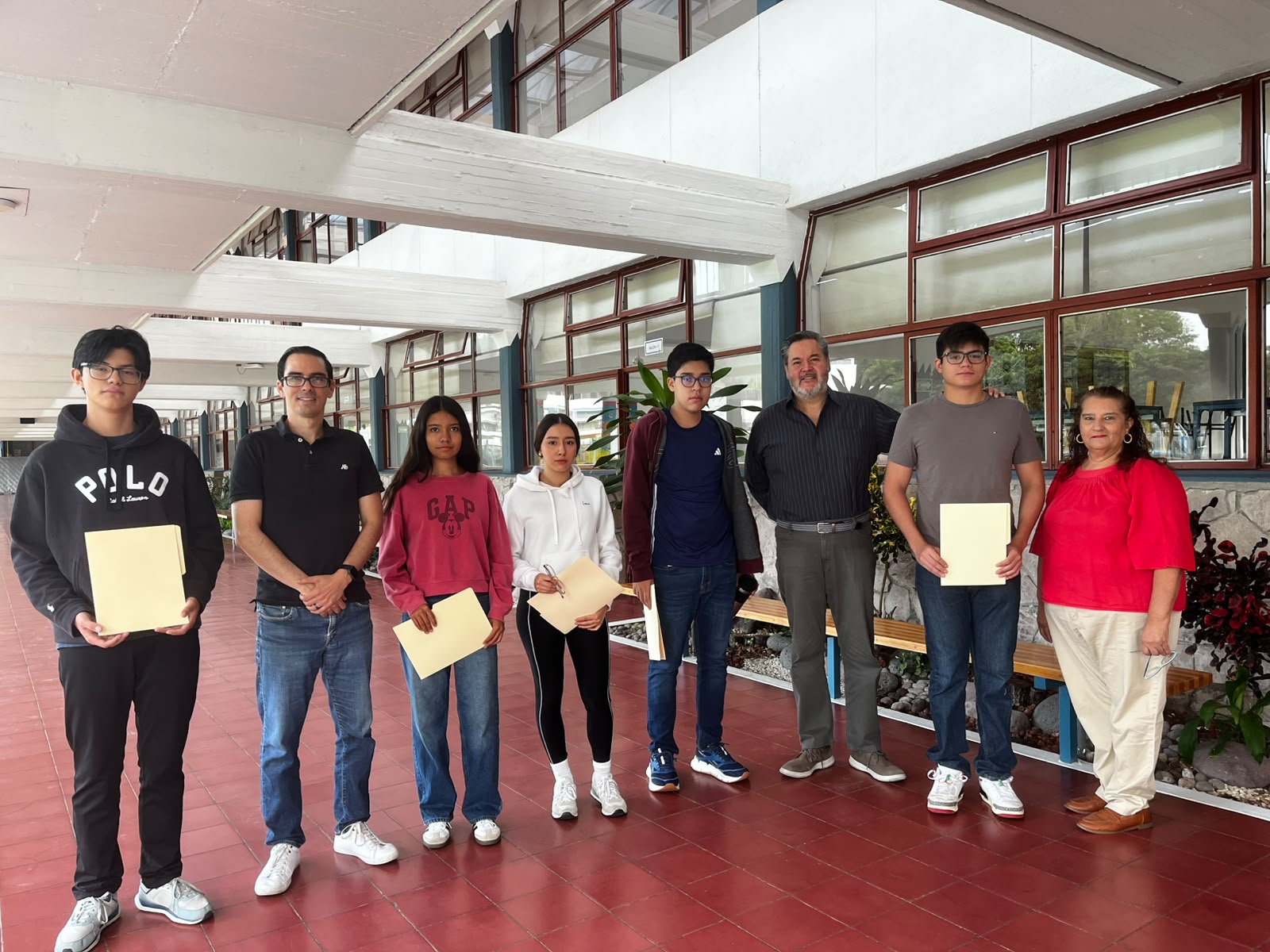 Entrega de becas para el ciclo 2026-2027